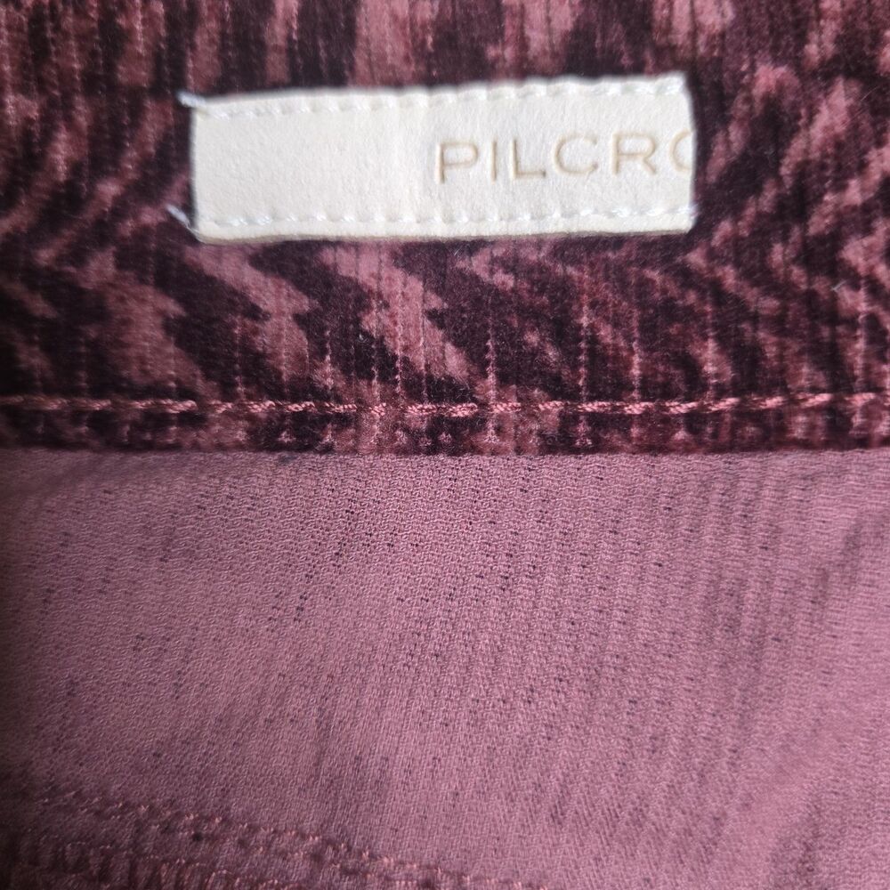 Pilcro Women’s Size 27 The Yaya Mid-Rise Crop Flare Corduroy Pants Geometric - Picture 4 of 12
